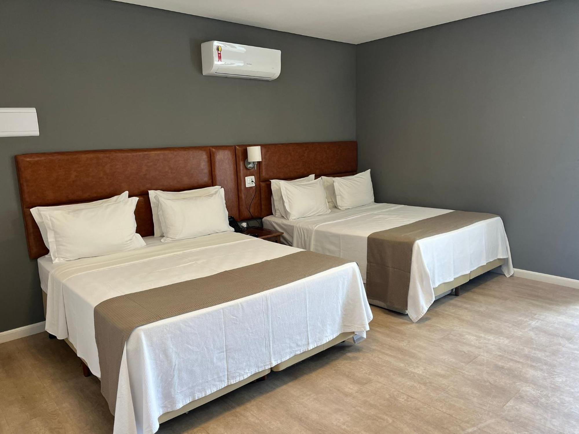 Santissimo Resort ทีราเดนเจส ภายนอก รูปภาพ